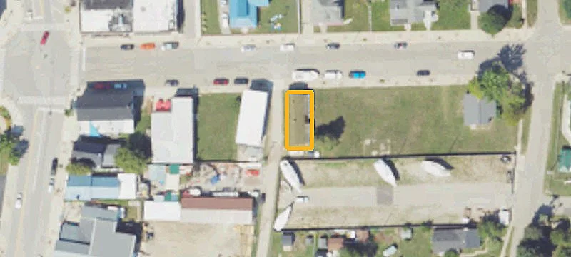 7320 Main St