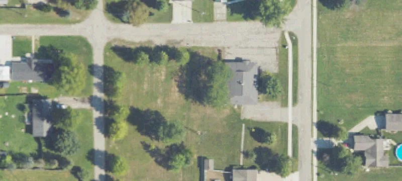 320 Sterling St