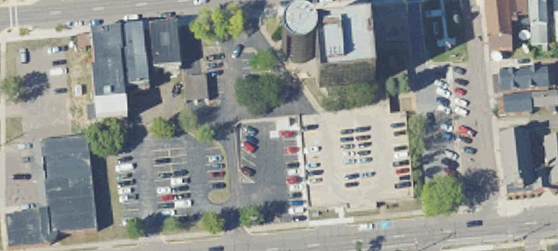 400 Quincy St