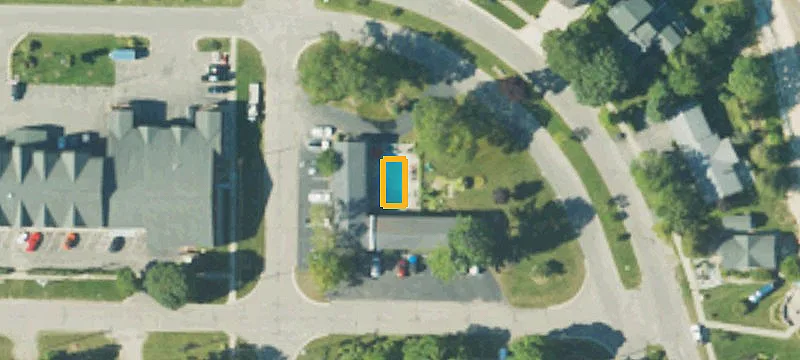 517 Huron Ave