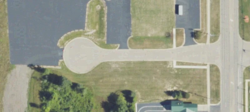 Rayola Dr