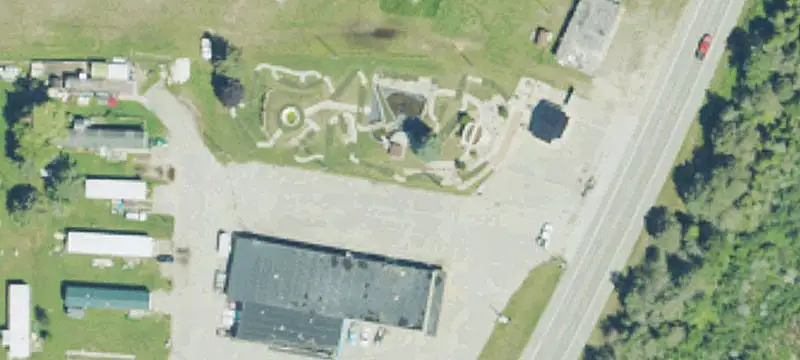 1001 Lakeshore Dr