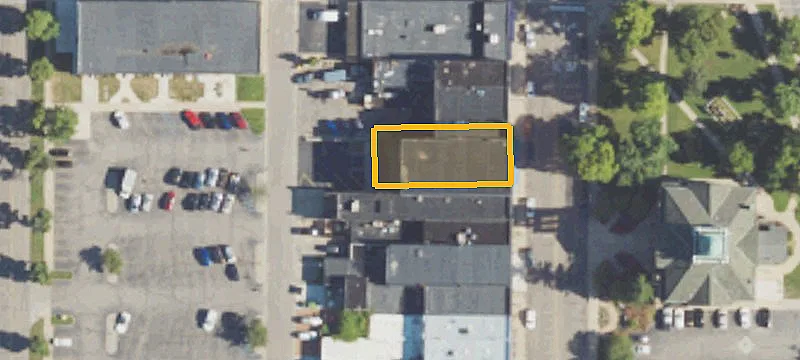 30 Howell St