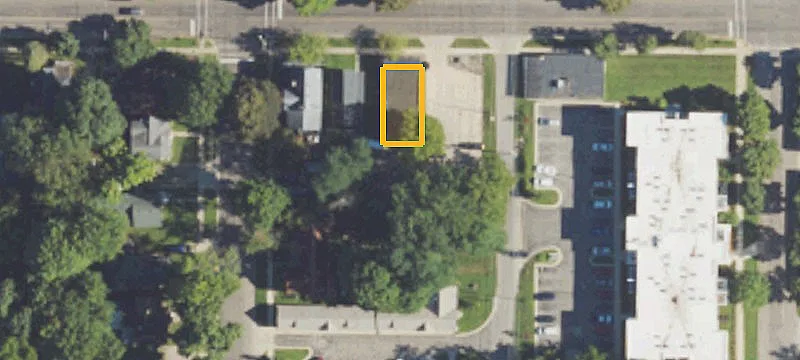 8 Bacon St