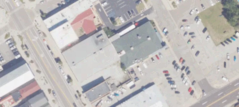 10 Thompson St