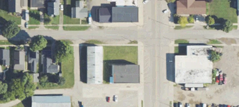 V L N Main St