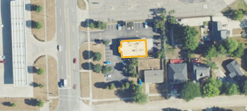 42922 Van Dyke Ave