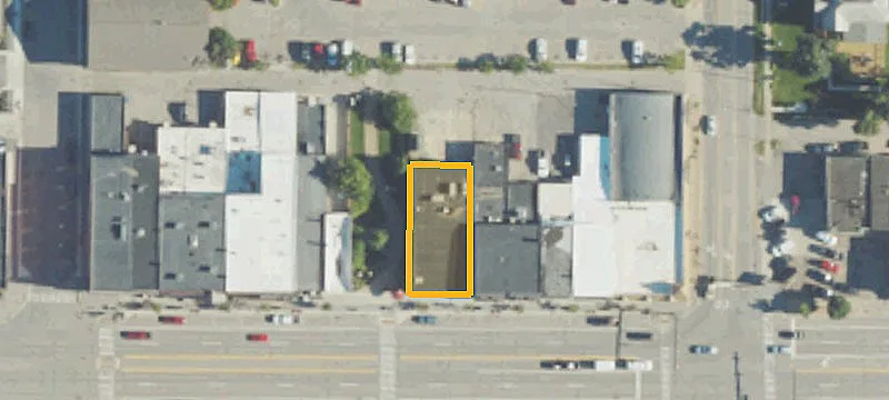 120 Main St