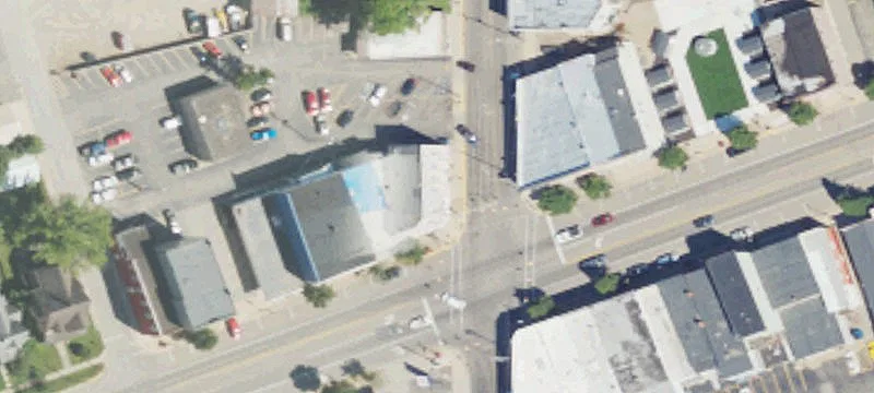 2 Chicago St