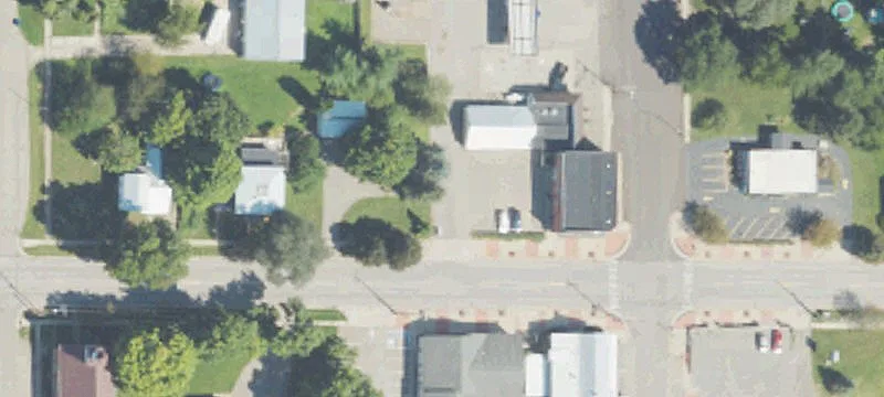 10 Mason Blvd