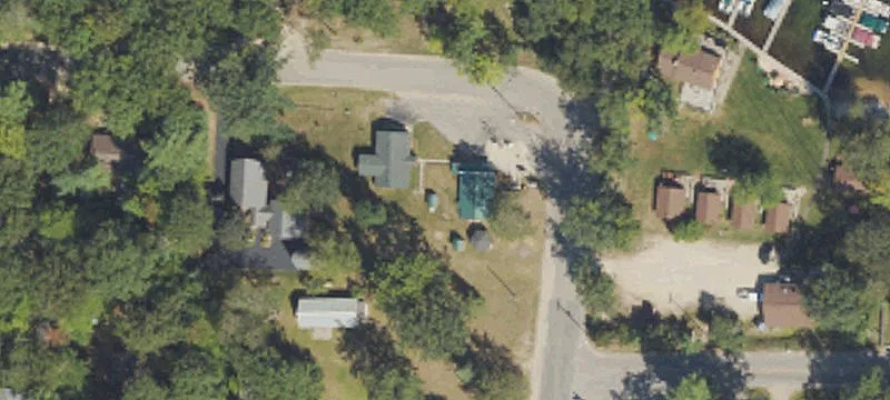 3815 Grass Lk Rd