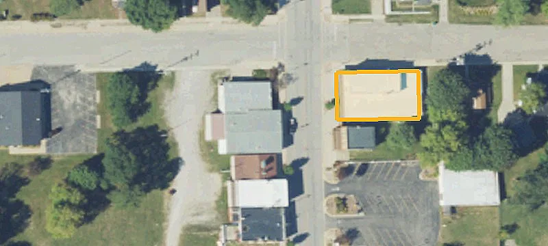 202 2nd St