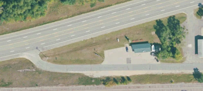 7279 Us Hwy 2nd 2