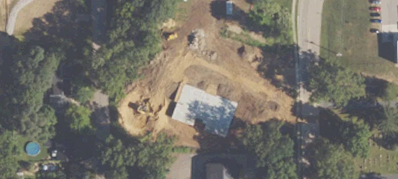 404 Sherman St