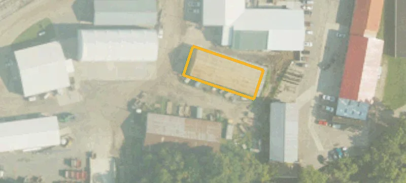 502 Main St