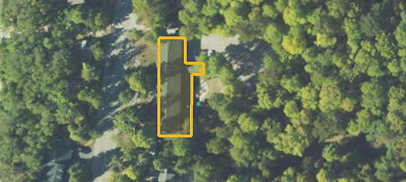 8211 Grand Lk Rd