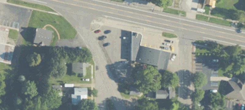 355 Chicago Rd