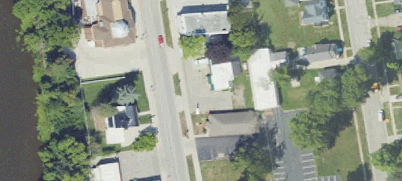 12 Howard Ave