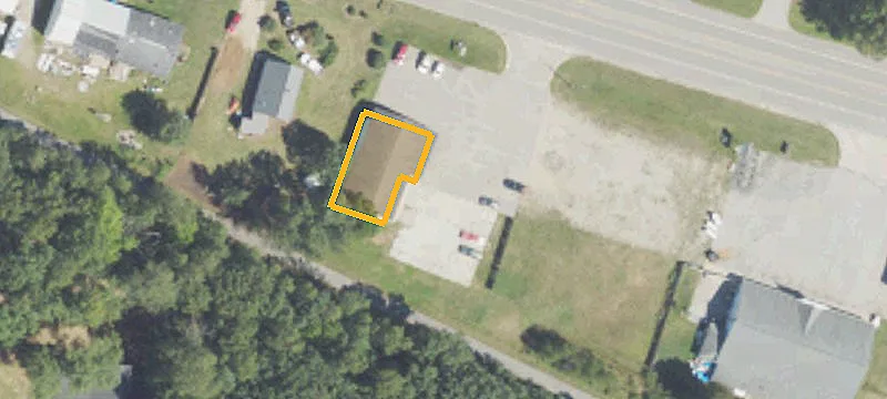 8315 Ludington Dr