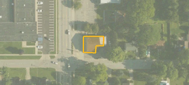 124 Stewart Ave