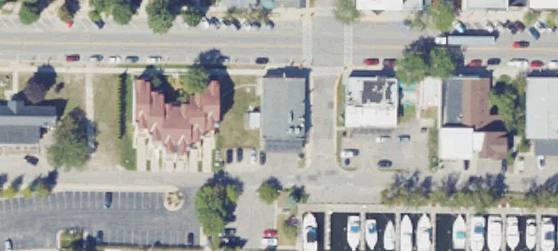 228 Main St