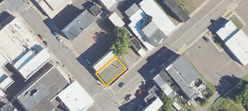 216 Mcleod Ave
