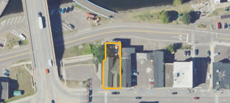 100 Shelden Ave