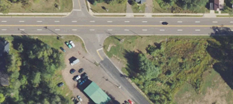 Broadway St At W Cloverland Dr Dr