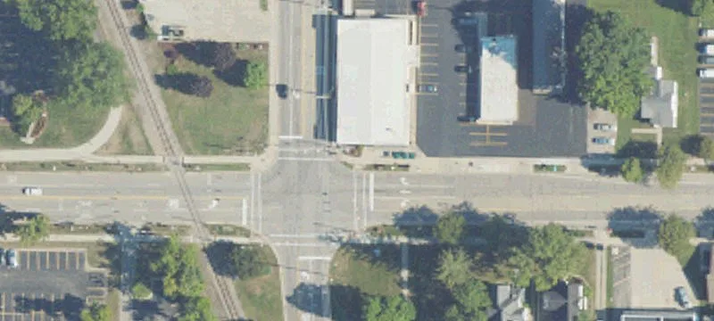328 Superior St