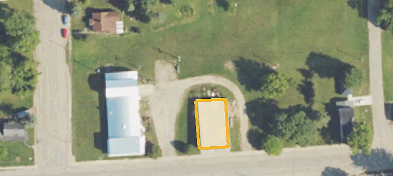 1525 Main St