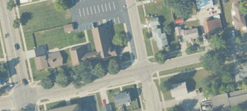 401 Main St