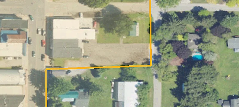 104 Lincoln St