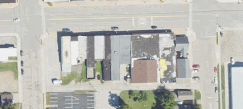 4223 Main St