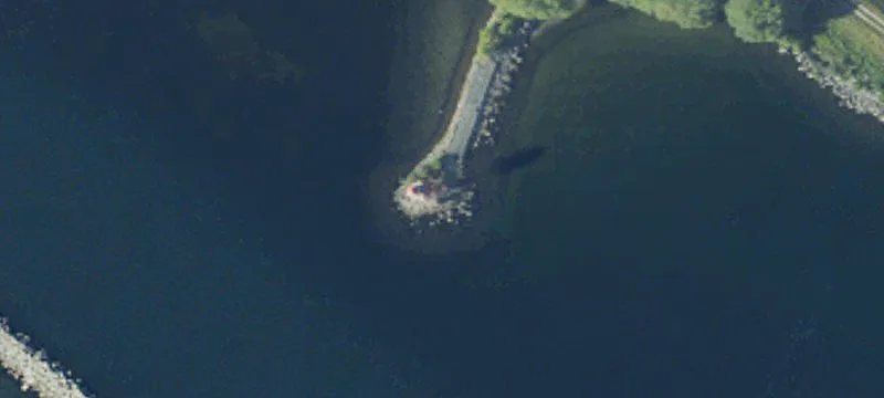 Red Lighthouse Riv
