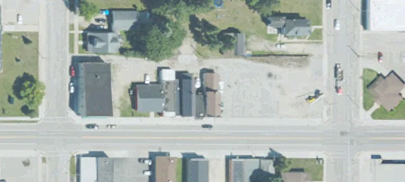 317 Deer St