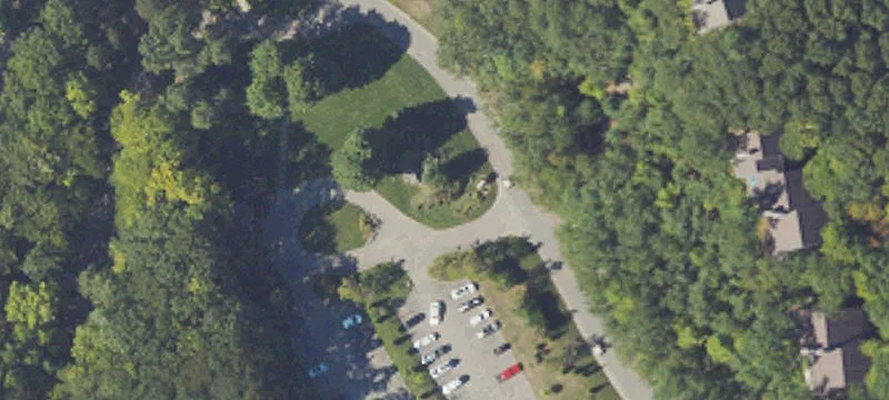 5000 Woodridge Rd