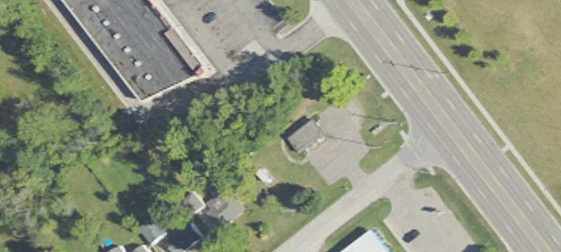 Saginaw St