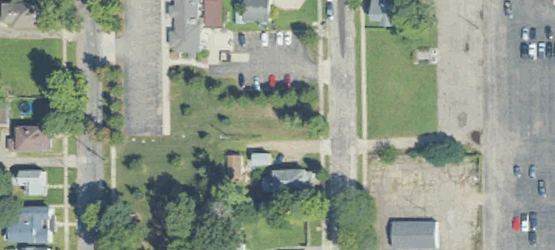 Blackman Ave