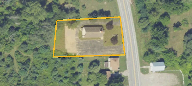 7350 Lakeshore Rd