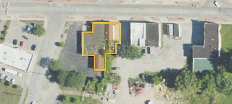 215 Salzburg Ave