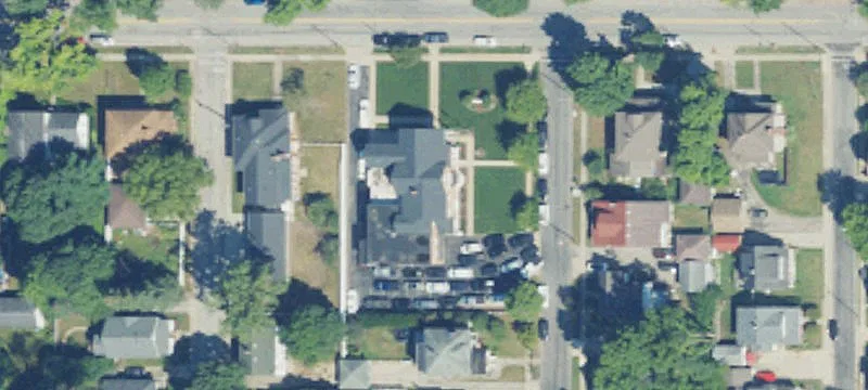 301 Frnt St
