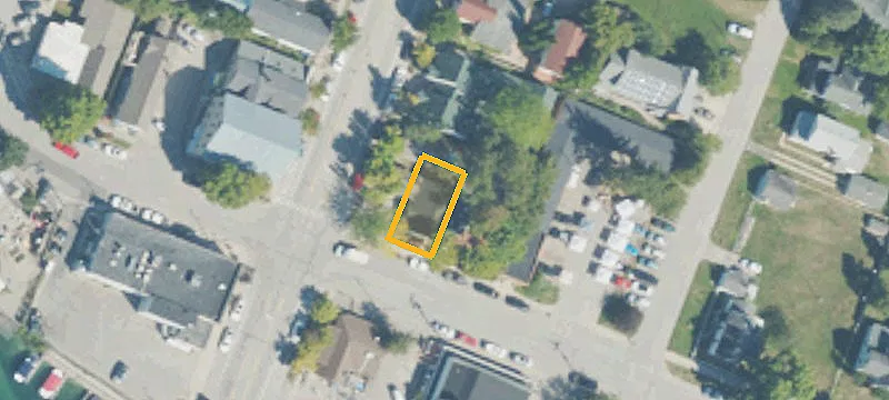 102 Main St