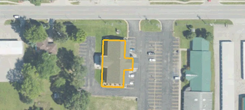 1260 Main St