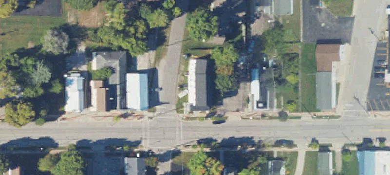 301 Main St