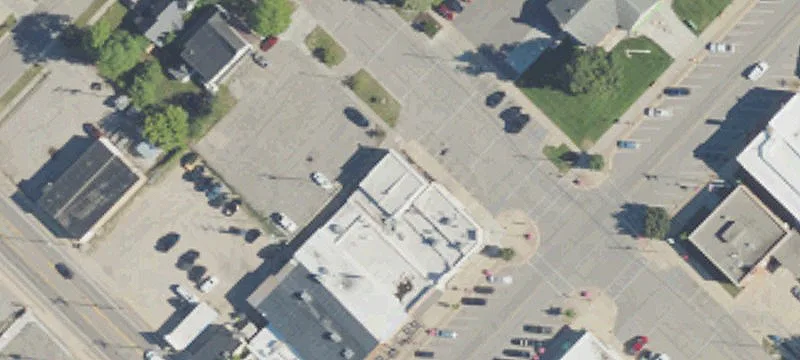 403 Peninsular Ave