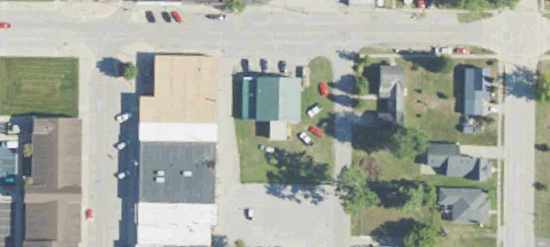 112 2nd St