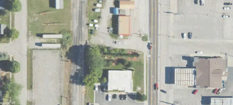206 Main St