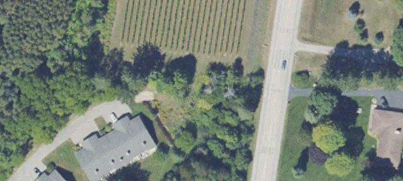 4000 Bay Shr Dr