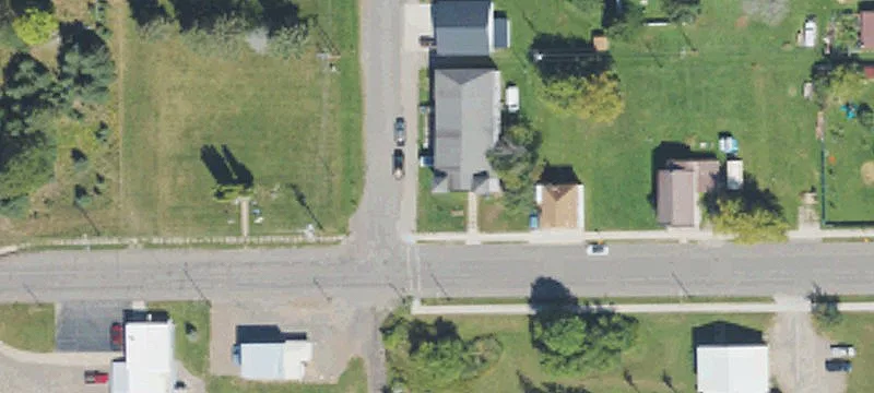 12 Main St