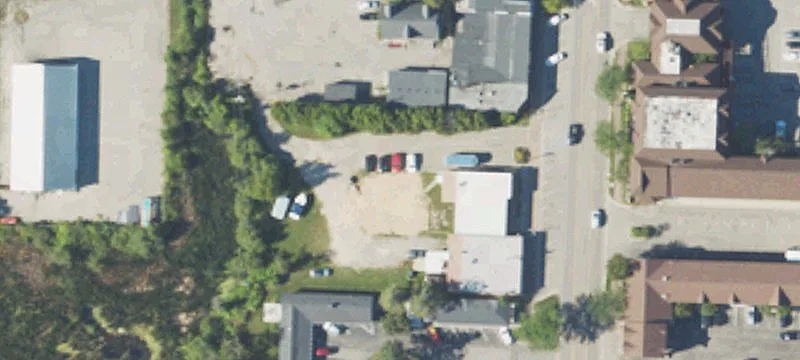 512 Huron Ave